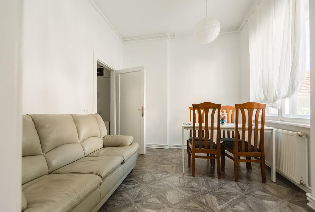 M&F Apartment Braşov Exterior foto